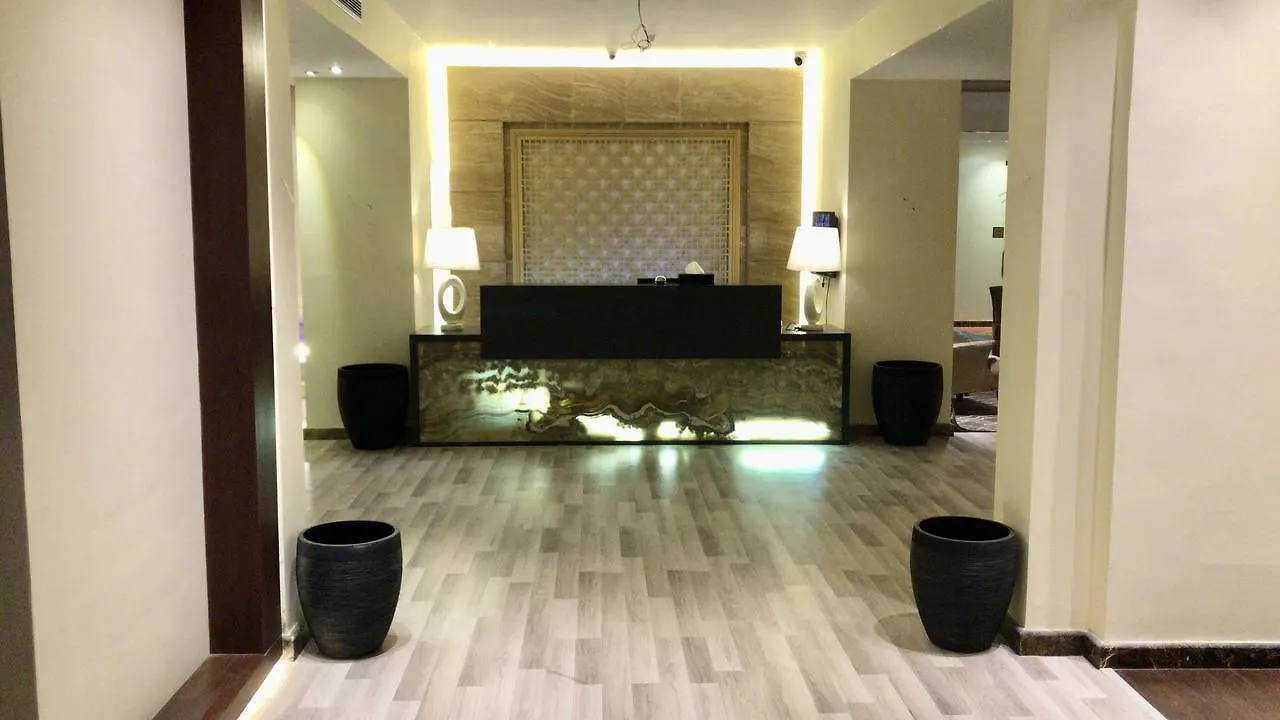 Apartmanhotel Glamour Hotel Dzsidda