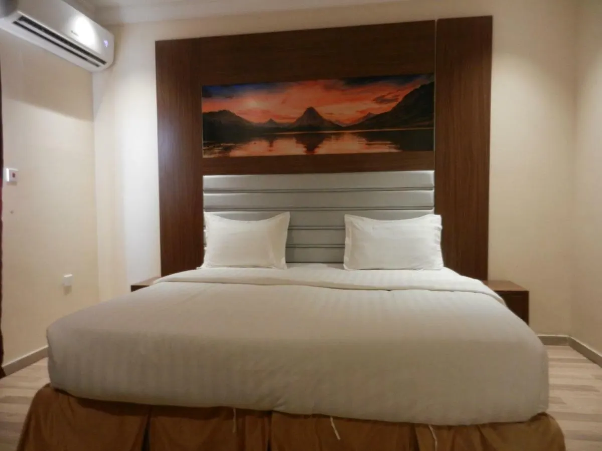 Apartmanhotel Glamour Hotel Dzsidda